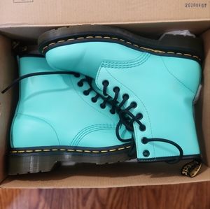 Dr. Martens 1460 Smooth Boots - Mint